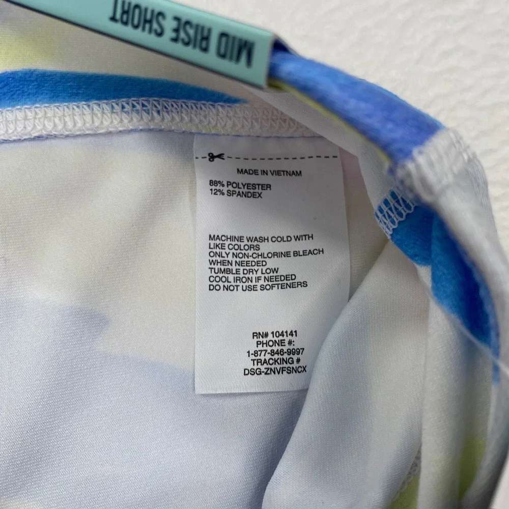 DSG‎ Youth Girls Stride Lined Athletic Workout Shorts Size XL Striped confetti